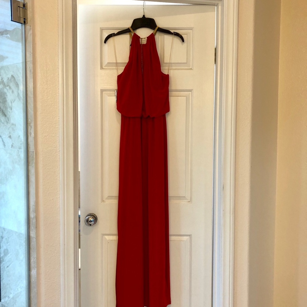 MSK RED Formal DRESS - Picture 6 of 6